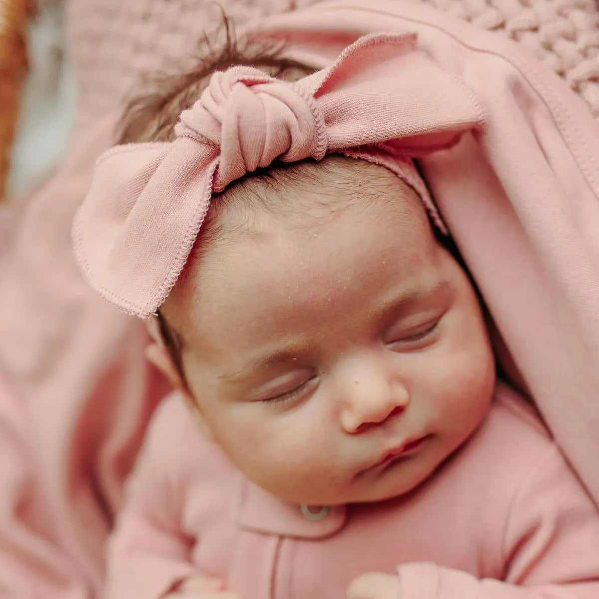 L'ovedbaby Organic Smocked Tie Headband - Mauve