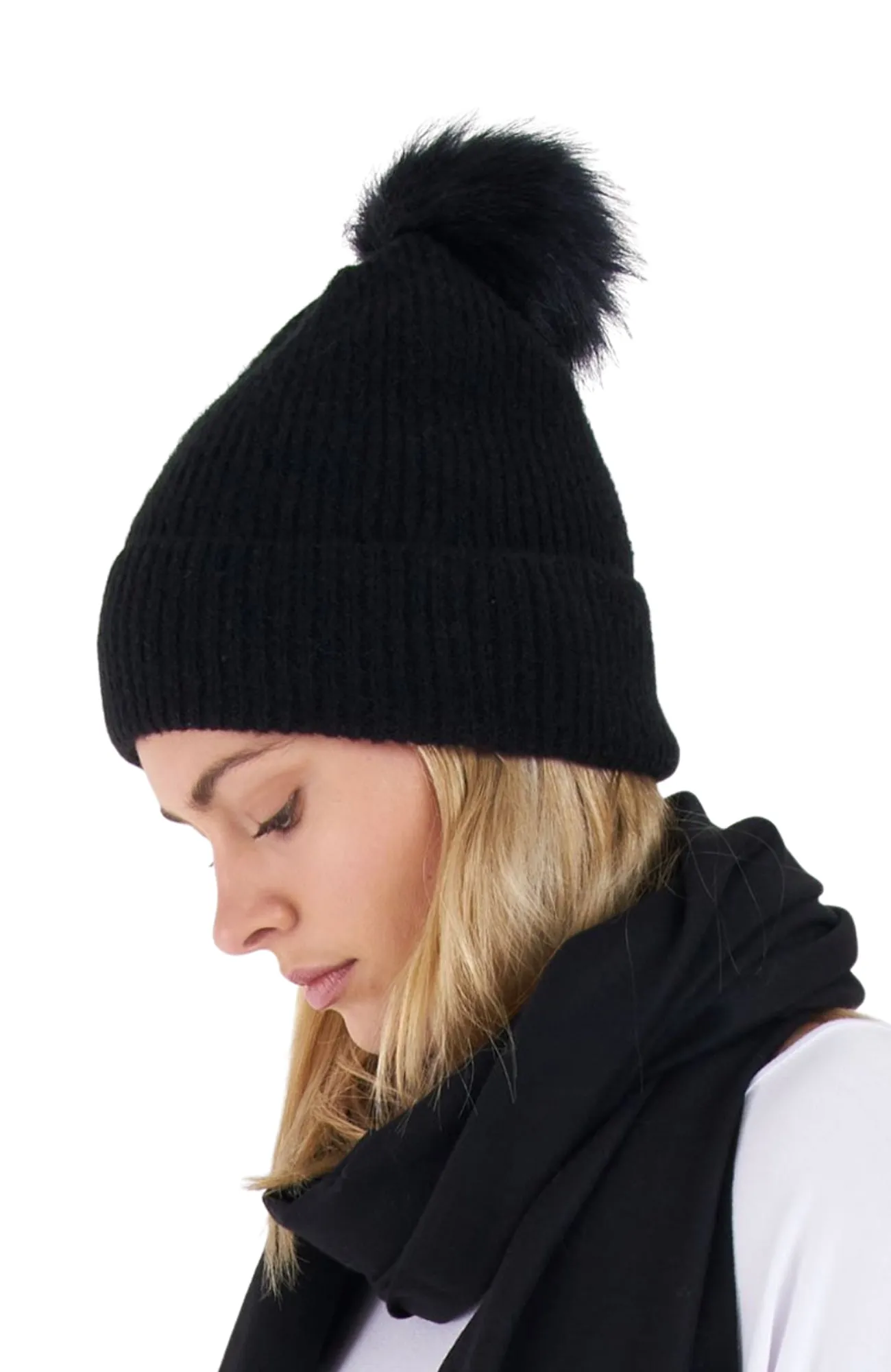 Pandora Beanie Black