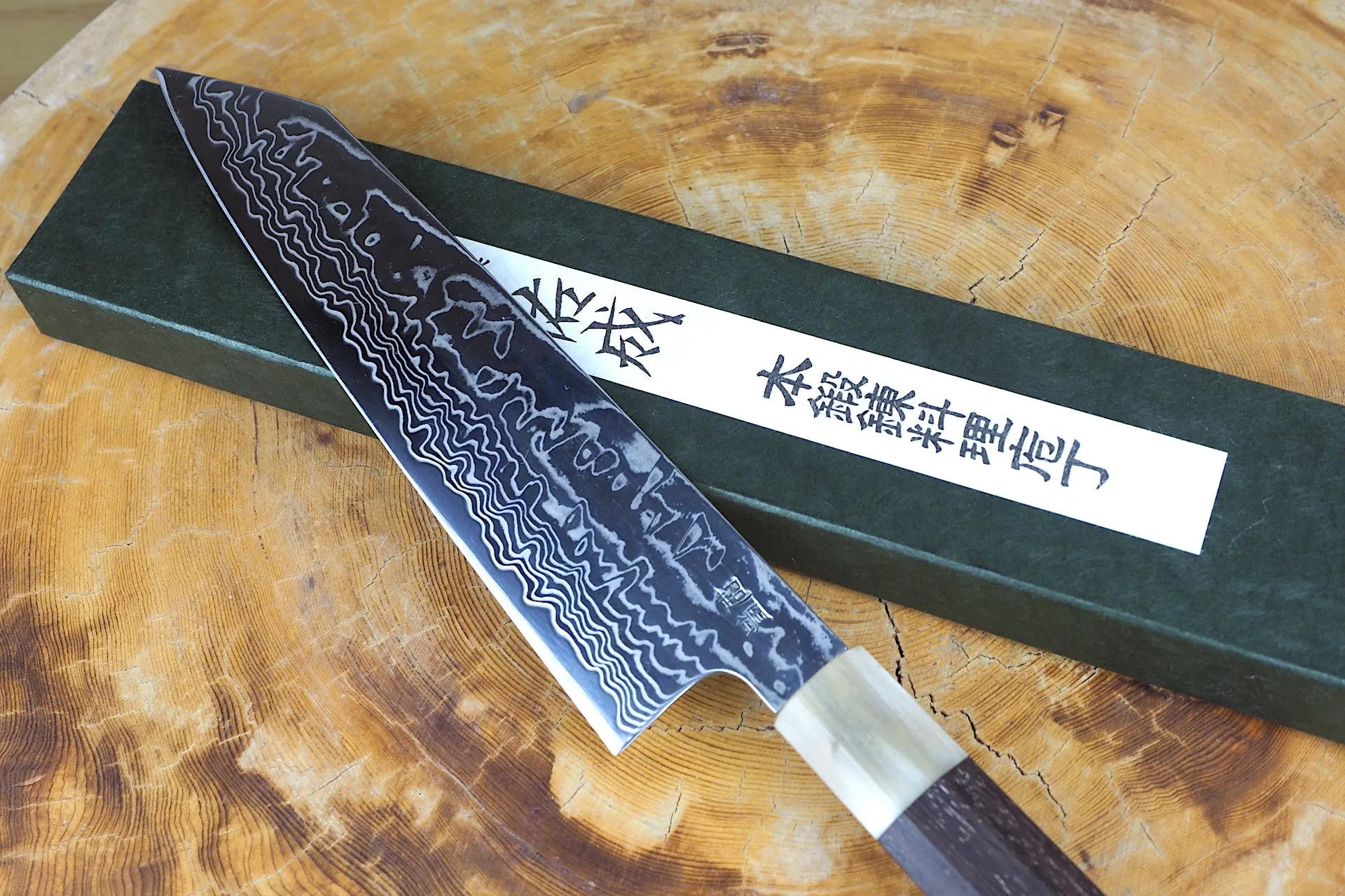 Sukenari ZDP189 Mirror-Polished Damascus Powdered High Speed Steel Kiritsuke (K-tip) Gyuto Chef's knife (21cm) with Rosewood and Buffalo horn Handle